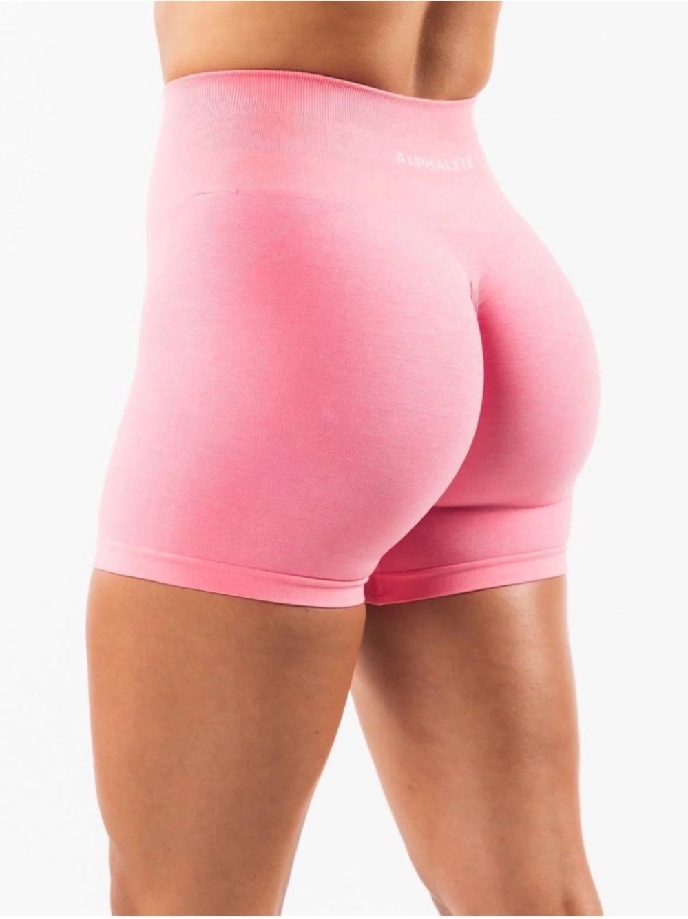 Alphalete - Amplify seamless scrunch short 4.5”